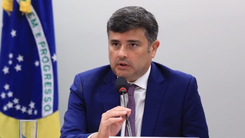 Eduardo da Fonte propõe proibição de aditivos alimentares com risco de câncer e doenças graves