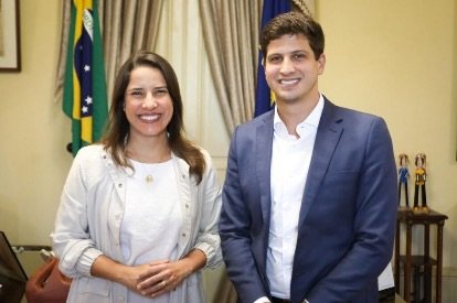 Coluna da segunda: disputa será um comparativo de quem entregou mais