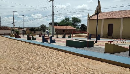 Verdejante: Moradora do povoado de Malhada da Areia reclama de falta de água