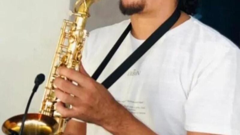 ✨ UM ADEUS QUE DÓI, MAS CHEGA AO CÉU COMO MÚSICA… 🎷