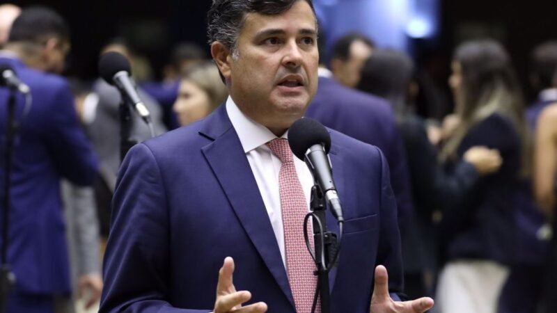 Comissão aprova projeto de Eduardo da Fonte que substitui IGP-M pelo IPCA no reajuste da conta de luz; troca deve diminuir o valor da energia paga pelos consumidores
