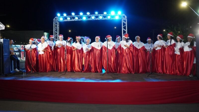 Despedida do Papai Noel fecha o ciclo natalino de Salgueiro