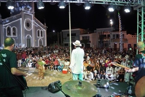 5ª Seresta da Saudade leva clima de nostalgia e boemia para as ruas de Salgueiro