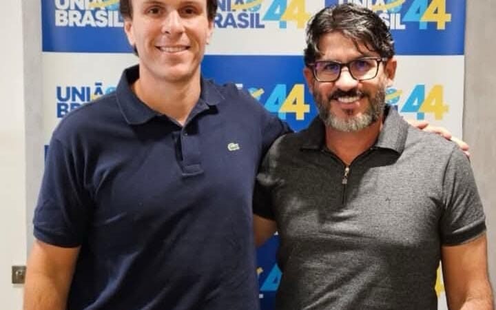 Miguel Coelho: Hoje pela manhã conversei com o amigo Alberes, liderança política de Riacho das Almas, no Agreste do Estado