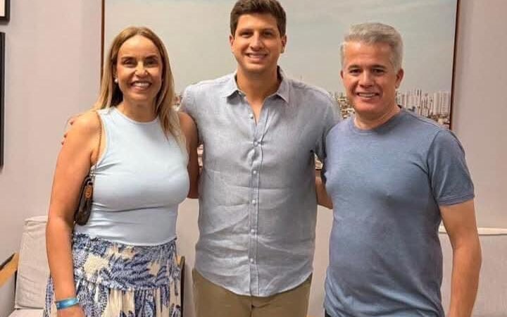 Recebidos pelo prefeito João Campos, seguimos juntos para o segundo dia do evento da virada de fim de ano