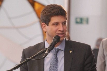 João Campos recebe prêmio de excelência em gestão da Câmara dos Deputados&nbsp;