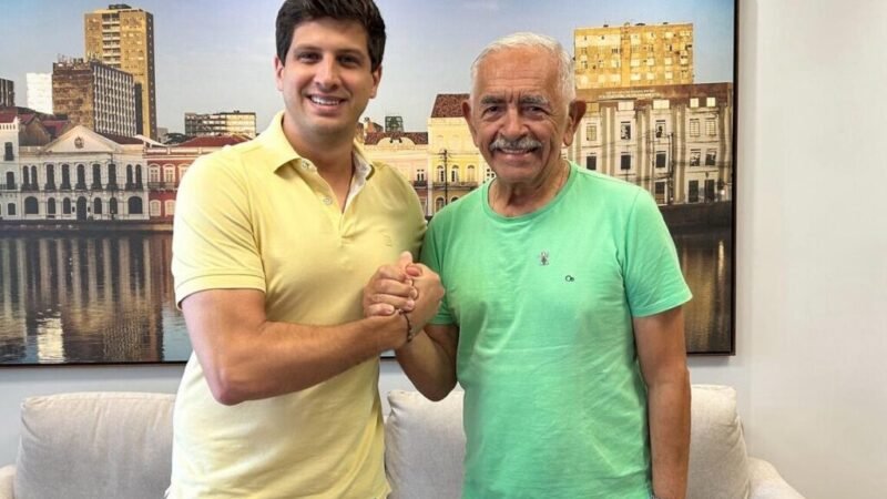 Ex-prefeito de Paulista, Yves Ribeiro, confirma apoio a João Campos