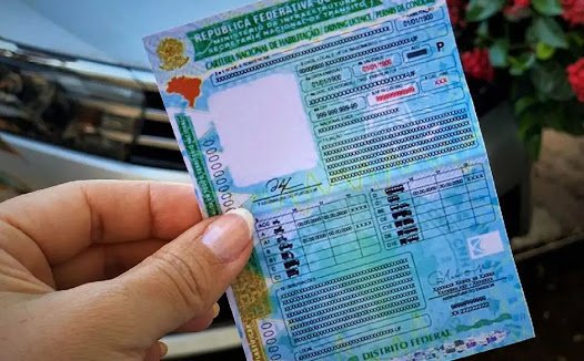 Governo implementa renovação automática de CNH sem infrações; 370 mil devem ser contemplados