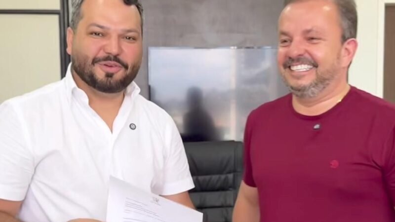 Emmanuel Sampaio assume Prefeitura de Salgueiro durante férias do prefeito Fabio Lisandro