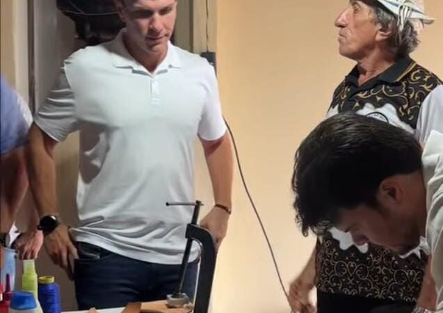 Miguel Coelho: Tivemos o prazer de visitar Irineu do Mestre, um dos grandes nomes do artesanato em couro do Sertão pernambucano