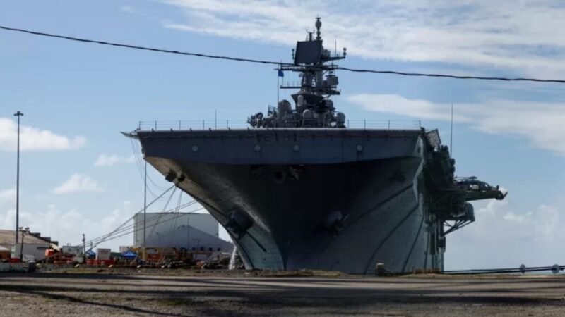 Segurança ou truque diplomático? Por que EUA usaram navio para levar Maduro