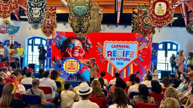 CARNAVAL DO RECIFE COMEÇA DIA 11 DE FEVEREIRO COM SUBIDA DO GALO E SHOWS NO MARCO ZERO