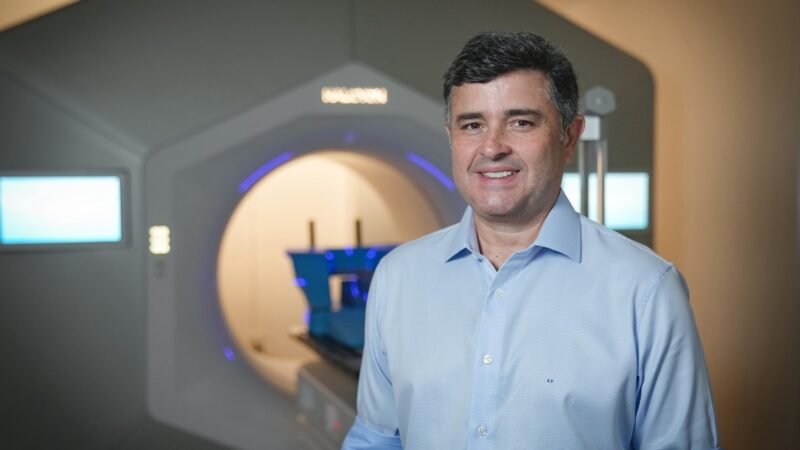 Eduardo da Fonte apresenta projeto que fixa prazo máximo de 60 dias para exames no SUS