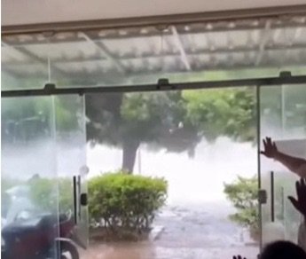 Chuva com forte ventania é registrada em Cabrobó e faz prefeitura cancelar Ressaca de Carnaval