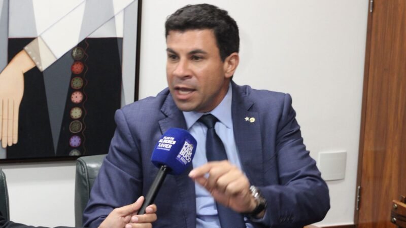 “A decisão que for tomada será seguida pelo partido, não criaremos nenhum constrangimento para o presidente Lula”, diz Carlos Veras