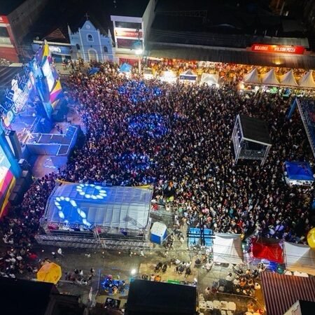 Shows de Adão Silva, Fabiana Santiago, Kevi Jonny e Patusco encerram Carnaval de Salgueiro