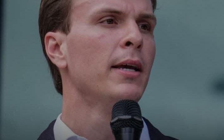 O ex-prefeito de Petrolina e presidente estadual do União Brasil, Miguel Coelho, anunciou a perda do bebê Rafael, que aguardava com a esposa, a empresária Lara Secchi