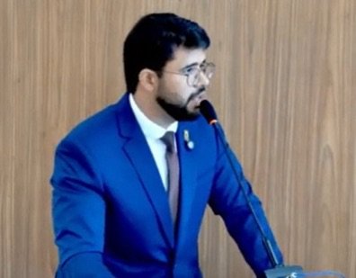 Léo Parente destaca necessidades da população de Salgueiro em discurso pragmático na 1ª Sessão Ordinária de 2026