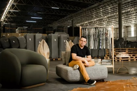 Ele criou negócio milionário com dinheiro que sogro deu para comprar carro