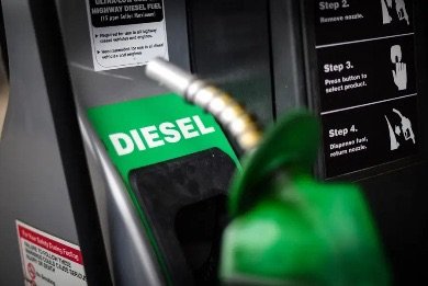 Preço do diesel sobe quase 12% na semana e litro chega a R$ 6,80, mostra ANP
