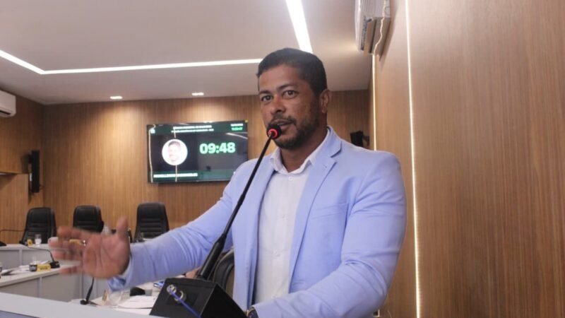 Vereador Michell Vasconcelos destaca avanços e prioridades em discurso na Câmara Municipal