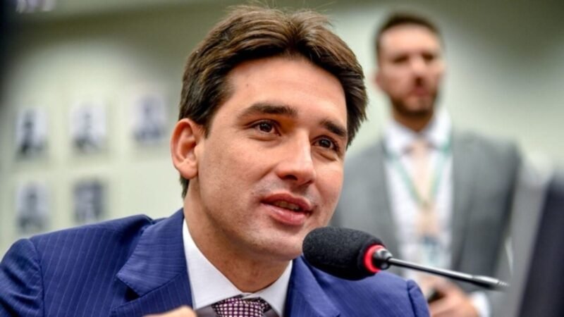 SILVIO COSTA FILHO SE REÚNE COM LULA, NESTA TERÇA. CONVERSA PODE DEFINIR ALIANÇA EM PERNAMBUCO