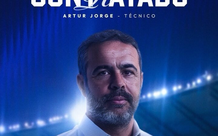 Artur Jorge é o novo técnico do Cruzeiro