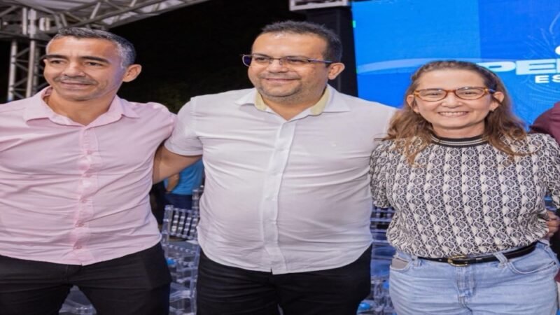 Débora Almeida desponta como forte nome para ser a deputada mais votada do Sertão Central