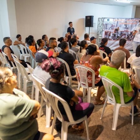 Prefeitura inicia processo de regularização fundiária na comunidade da Perquímica, em Prazeres