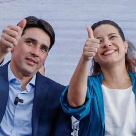 Silvio Costa Filho decide apoiar Raquel Lyra e deve ser um dos senadores da chapa da governadora, diz site