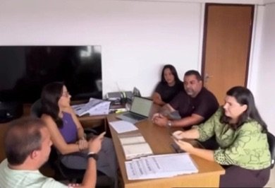 Fabinho dá prazo final para empresa que venceu licitação entregar fardamento escolar em Salgueiro