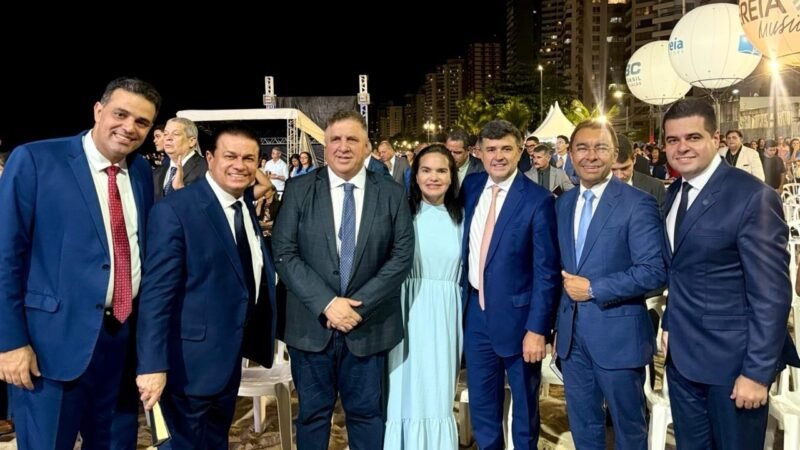 Eduardo da Fonte participa da Cruzada Evangelística em Jaboatão ao lado de Adalto Santos, Edilson Tavares e de Cleiton e Michele Collins