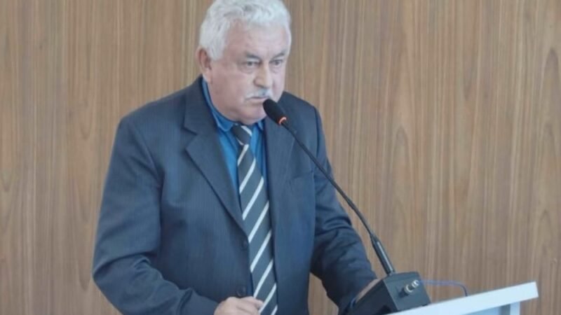 Vereador Auremar Carvalho critica gestões passadas, cobra investimentos e aborda falta de água em sessão na Câmara de Salgueiro