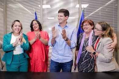 João Campos sanciona Política Municipal “Recife pela Vida das Mulheres”
