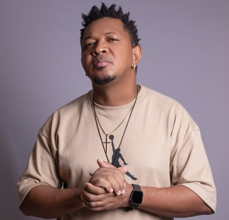 Cantor salgueirense lança EP com hits do pagode em ritmo de arrocha