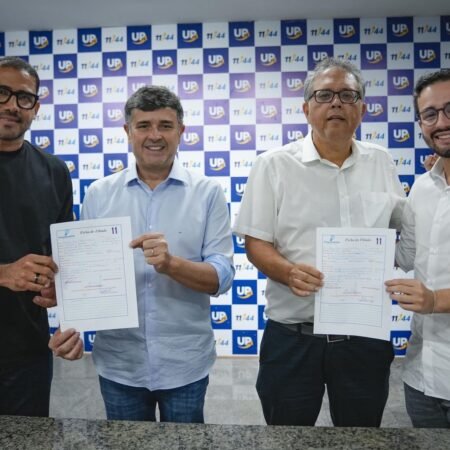 Celso Muniz se filia à Federação União Progressista ao lado de Kléber Leal, que irá disputar uma vaga na Alepe