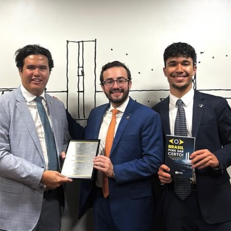 Lula da Fonte recebe prêmio do Ranking dos Políticos pelo quarto ano consecutivo