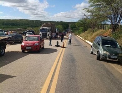 Diretor do DER-PE em Salgueiro diz que Governo de Pernambuco vai requalificar a estrada de Serrita