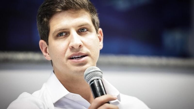 João Campos se reúne com Lula em Brasília e confirma agenda em Serra Talhada nesta sexta-feira