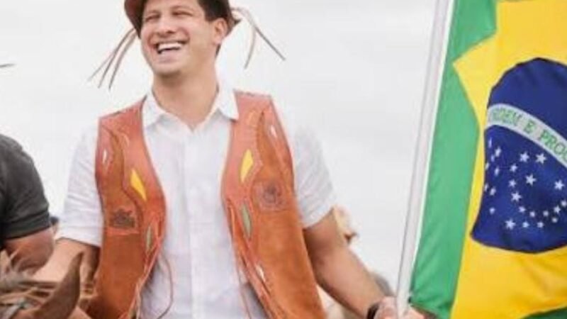 João Campos, voltou a Salgueiro, no Sertão Central, e reafirmou o carinho especial que possui pelo município