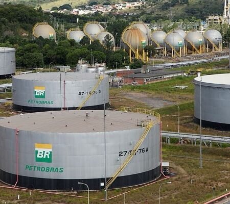 Petrobras realiza estudos para possível instalação de um terminal de combustíveis em Salgueiro