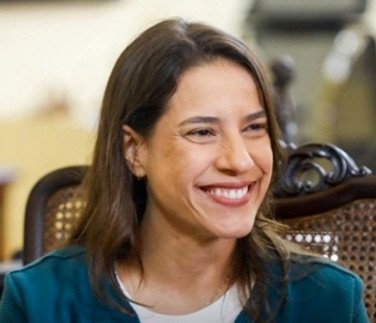 Raquel Lyra visita Salgueiro pela segunda vez em menos de quatro meses e assina ordem de serviço para asfaltamento de diversas ruas