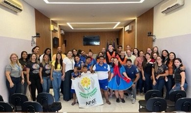 Léo Parente abre portas da Câmara de Vereadores para apresentação cultural da APAE Salgueiro