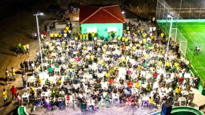Vereador Mateus Vicente realiza evento com Túlio Maravilha e Ronaldo Angelim em Alegrete e reúne população na estreia do Brasil no Mundial