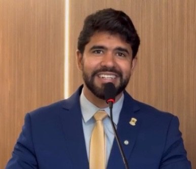 Léo Parente enaltece união das comunidades no concurso de ornamentação de ruas para a Copa do Mundo