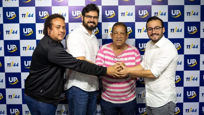 Lula da Fonte e César Ramos recebem apoio do ex-vereador de Olinda, Tostão, para projetos à Câmara Federal e ALEPE