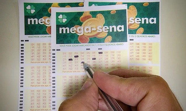 Mega-Sena acumula para R$ 16 milhões