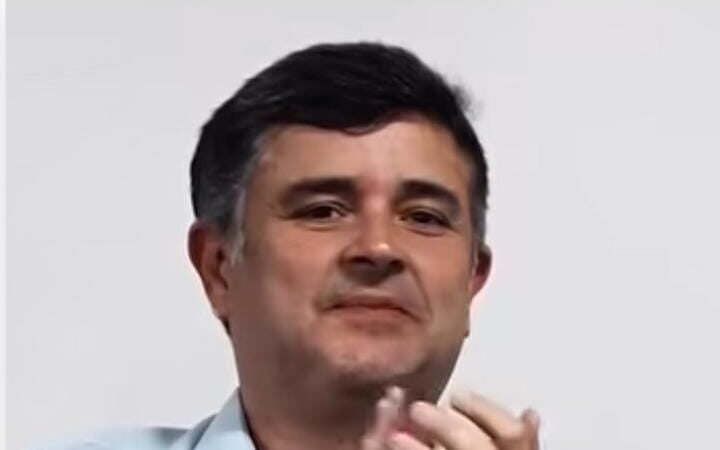 O Deputado Eduardo da Fonte quer comparar mandatos