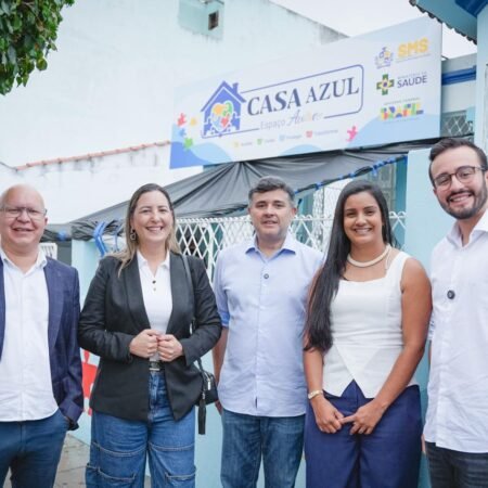Com investimento de R$ 1,5 milhão, Eduardo e Lula da Fonte visitam as obras da Casa Azul de Pesqueira
