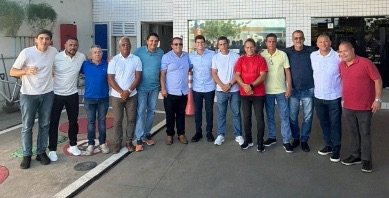 João Campos conquista apoio de vereadores da base de Raquel e consolida força na Região Metropolitana